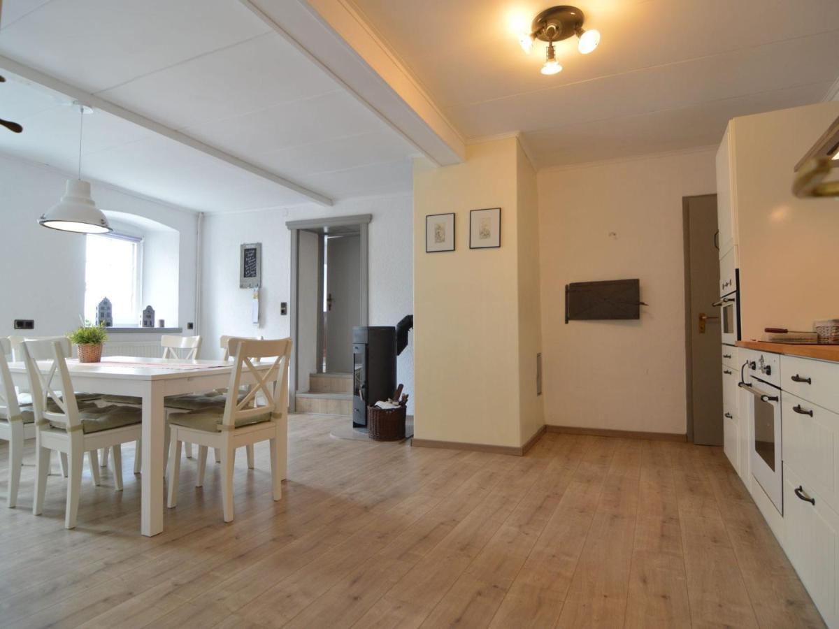 Very Comfortable House With Bathrooms And A Garden Mürlenbach Εξωτερικό φωτογραφία