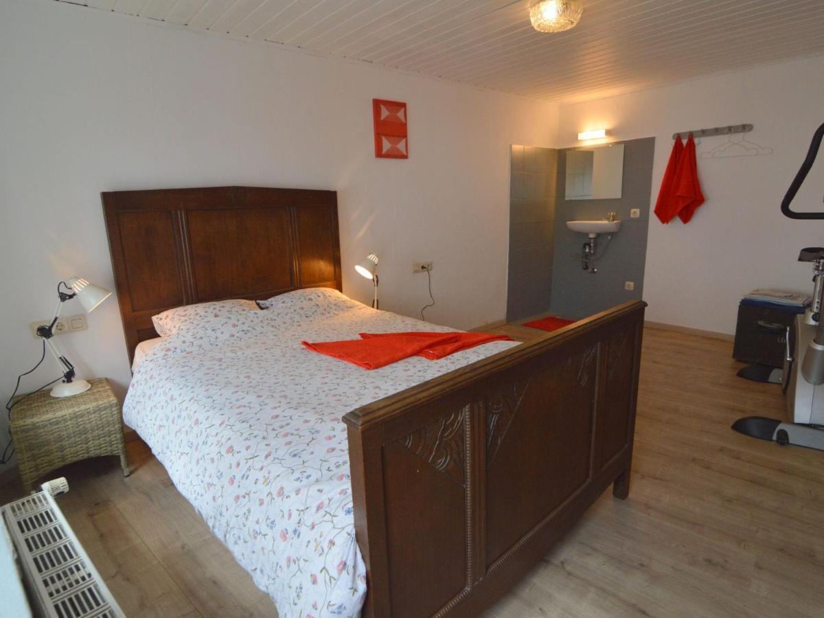 Very Comfortable House With Bathrooms And A Garden Mürlenbach Εξωτερικό φωτογραφία